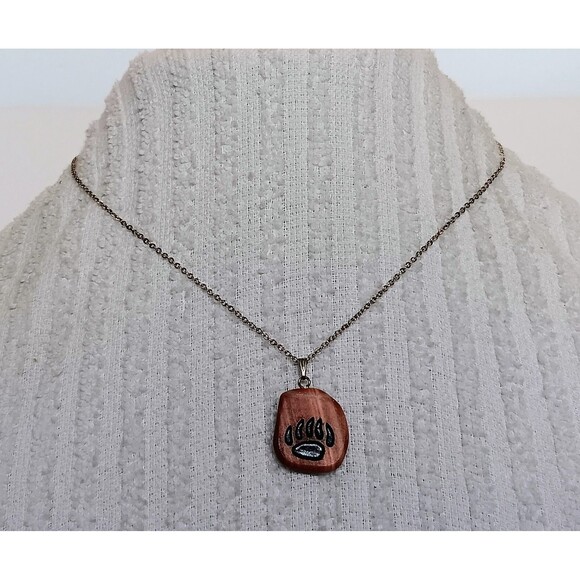 Vintage Natural Stone Bear Paw Pendant Necklace 18 in Silvertone Chain - Picture 11 of 11